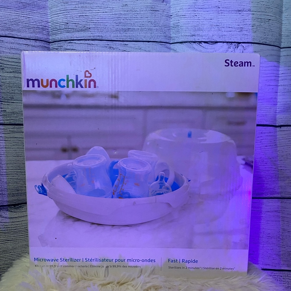 Munchkin Steam microwave sterilizer